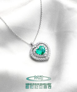 Emerald pendant